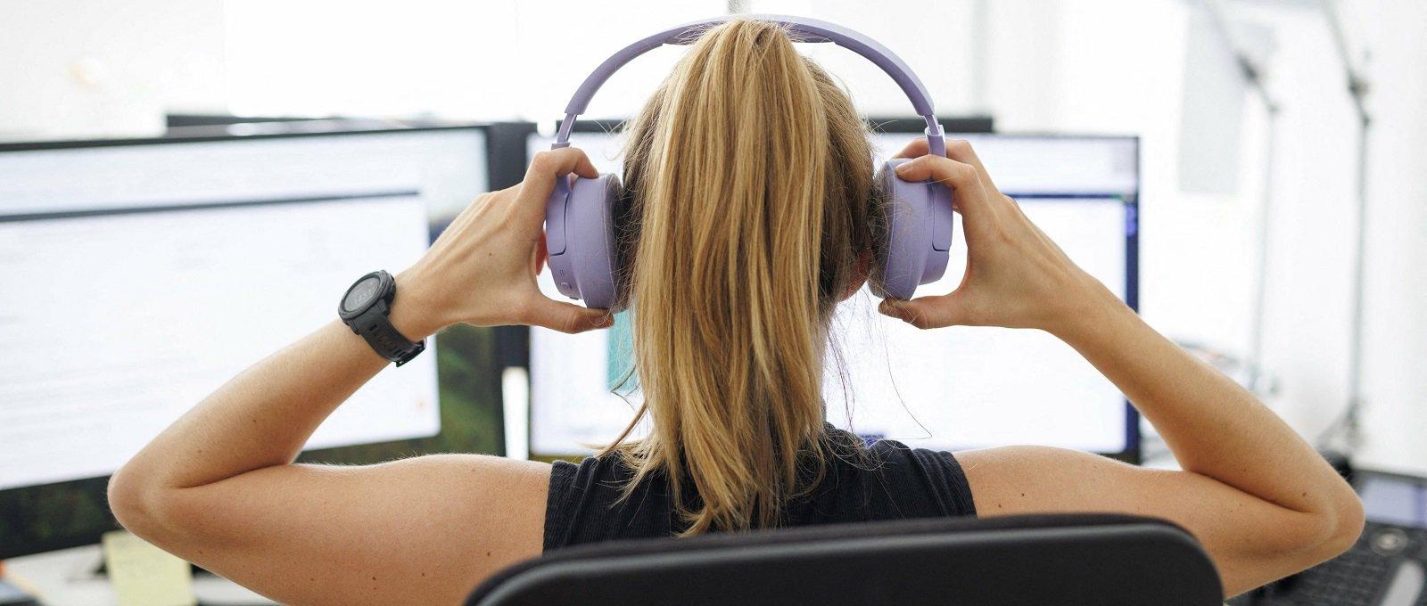 La modération de contenu, un travail toxique encore mal reconnu et peu encadré